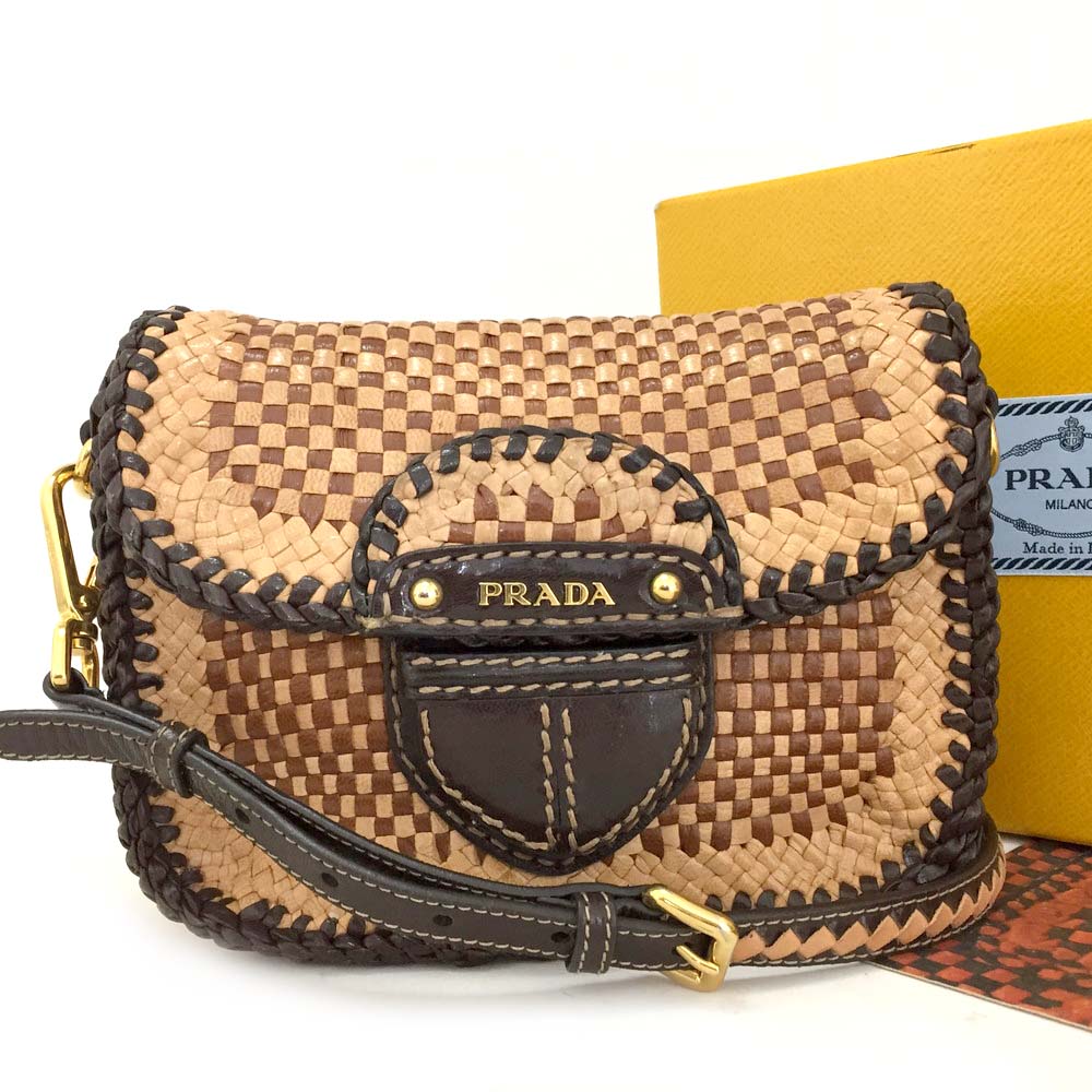 Prada Made In Flash Sales, 60% OFF | www.angloamericancentre.it